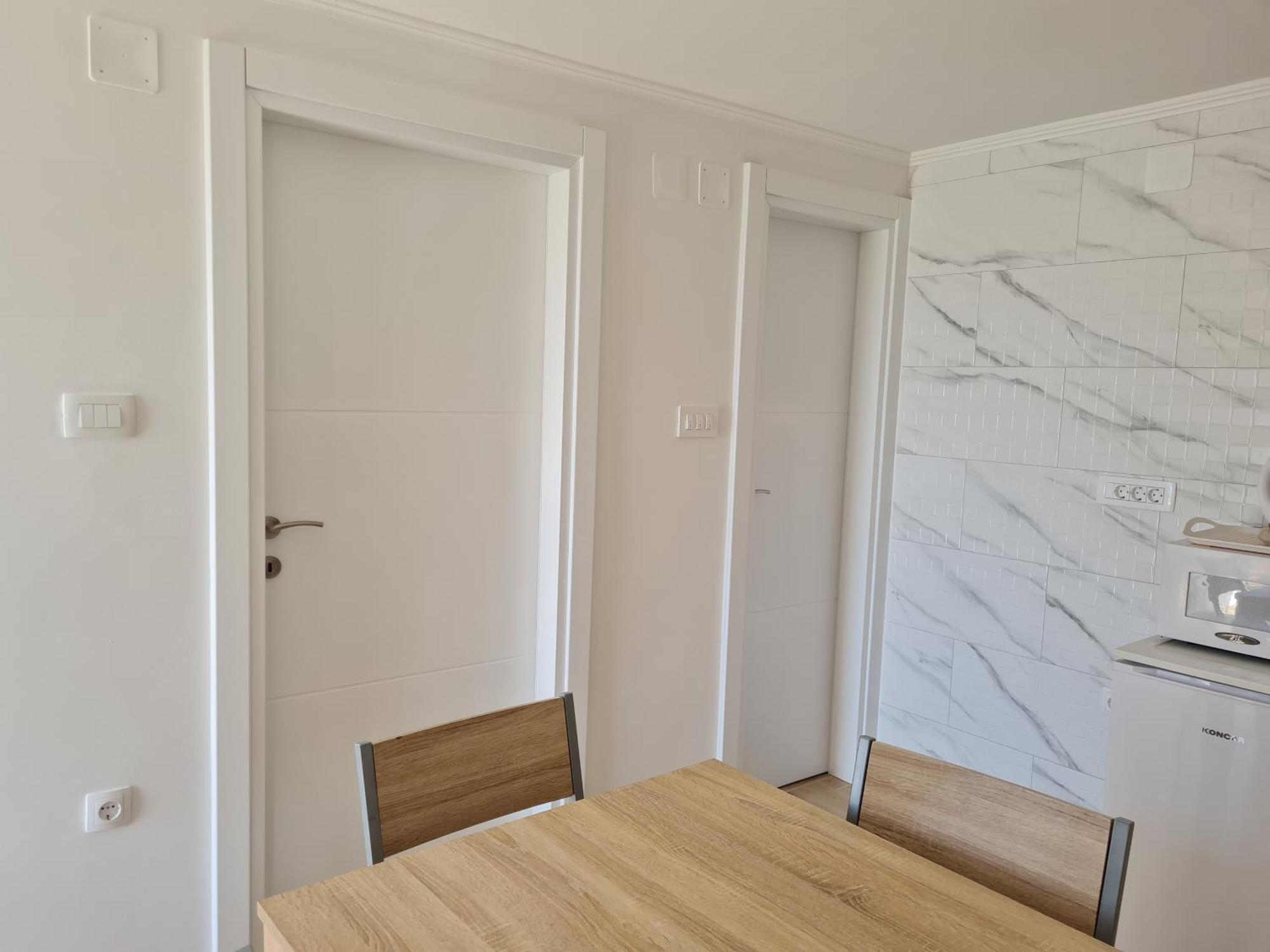 Apartman Luka Кленовица Екстериор снимка