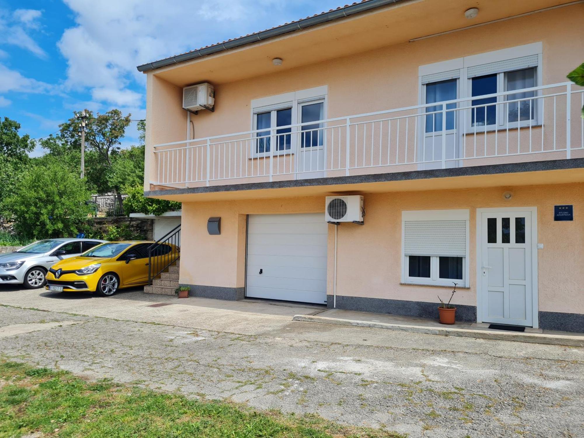 Apartman Luka Кленовица Екстериор снимка